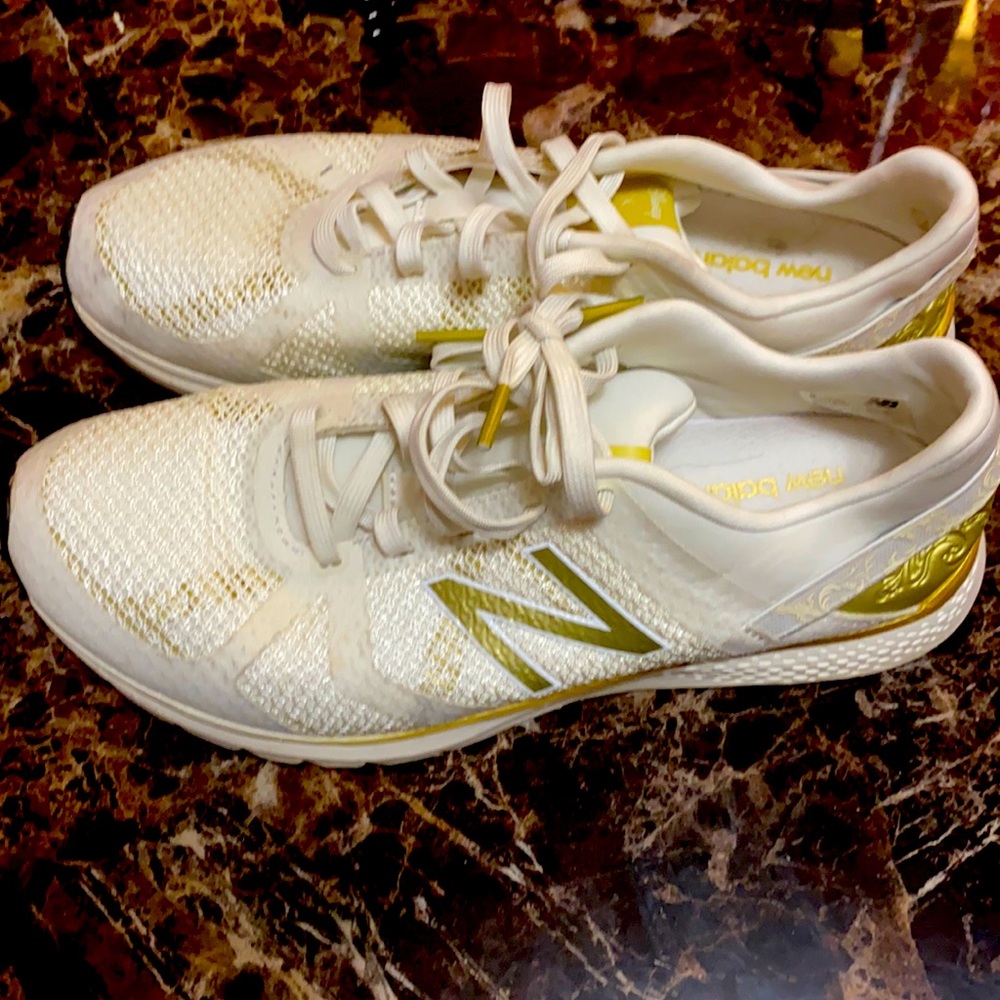 EUC limited edition Disney 8.5 sneakers